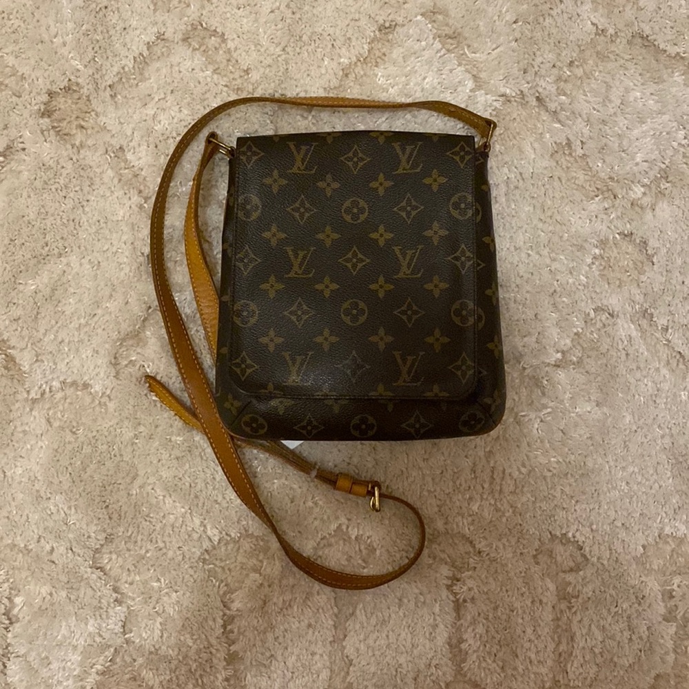 Louis Vuitton crossbody